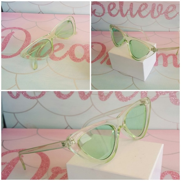Accessories - new trenSunglassdy 2019 big frame woman
